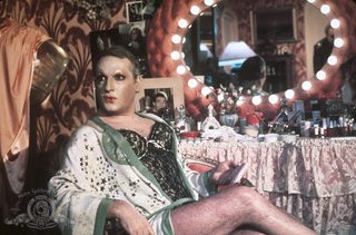 La Cage aux Folles still 3