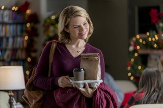 A Gift to Remember still 3