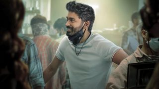 Maaran still 1