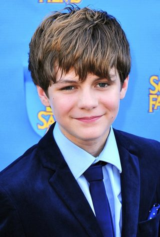 Ty Simpkins, photo 1 of 3