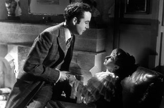 Kind Hearts and Coronets still 2