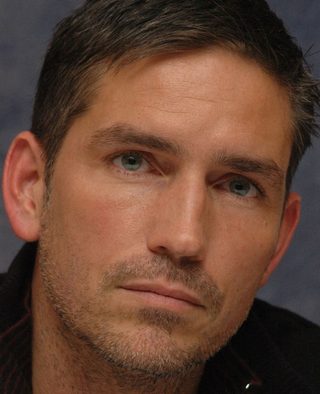 Jim Caviezel, photo 2 of 3