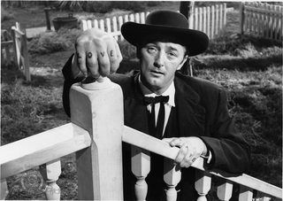 The Night of the Hunter still 5