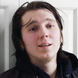 Paul Dano, photo 3 of 3