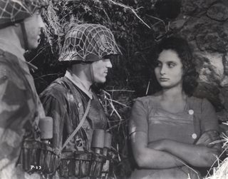 Paisan still 6
