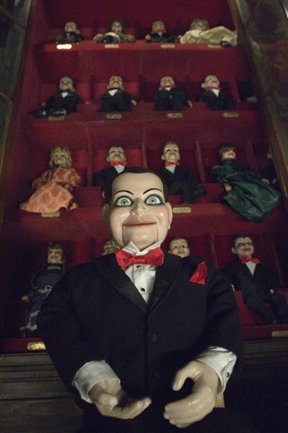 Dead Silence still 6