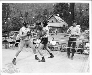 Kid Galahad still 7