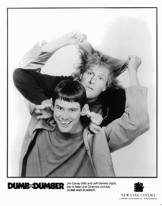 Dumb & Dumber still 8