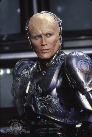 RoboCop still 5
