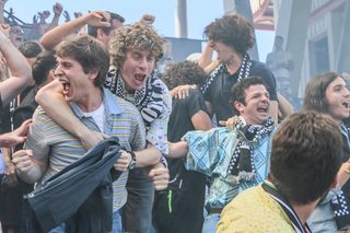 Tornando a Est still 4