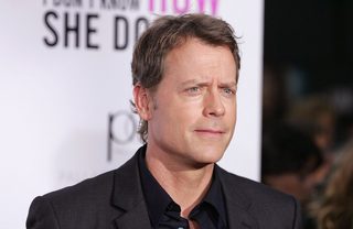 Greg Kinnear, photo 2 of 3