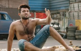 Taxiwala still 2