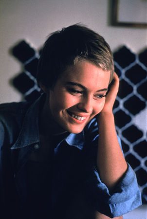Bonjour Tristesse still 6