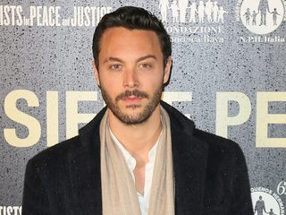 Jack Huston, photo 1 of 3