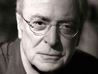 Michael Caine, photo 1 of 3
