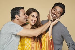 Atrangi Re still 4