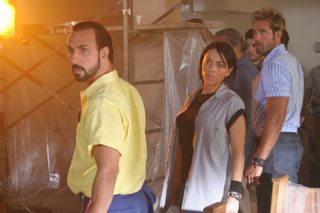 Ladrón que roba a ladrón still 6