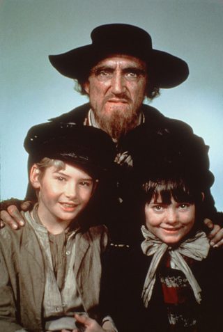 Oliver! still 5