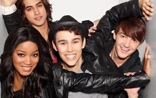 Rags still 4