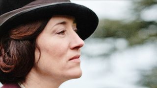 Maria Doyle Kennedy, photo 2 of 3