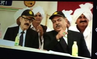 Sultan still 6