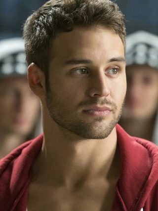 Ryan Guzman, photo 2 of 3