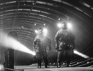 Event Horizon still 7