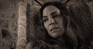 El Hogar still 5