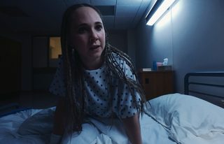 Unsane still 3