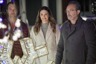 Making Spirits Bright still 2