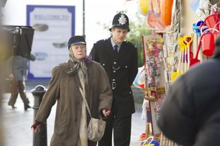 The Lady in the Van still 3