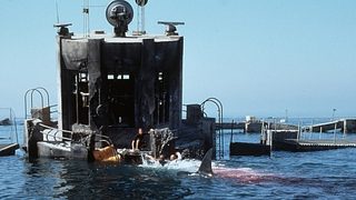 Deep Blue Sea still 3
