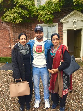 Beautiful Billo still 8