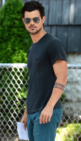 Taylor Lautner
