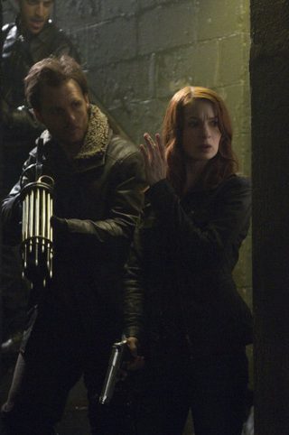 Red: Werewolf Hunter still 2