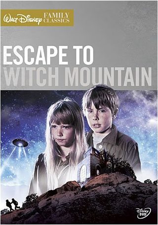 Escape to Witch Mountain still 5