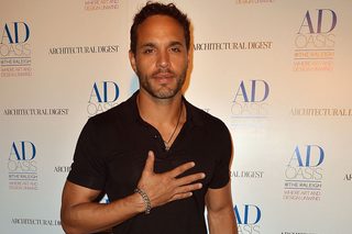 Daniel Sunjata, photo 2 of 3