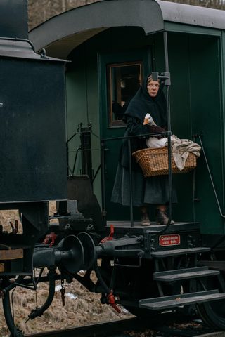 Secret Delivery still 2