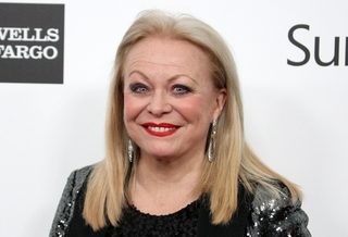Jacki Weaver, photo 3 of 3