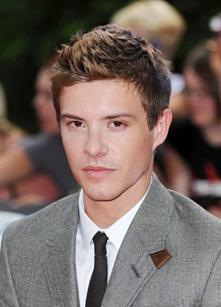 Xavier Samuel, photo 2 of 3