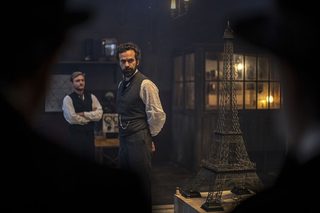 Eiffel still 8