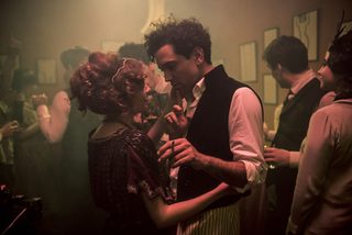 Amadeo still 5