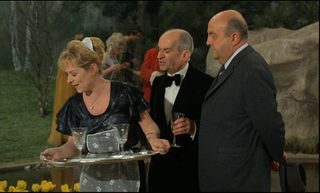 Jo still 5
