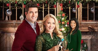 Christmas Wonderland still 6