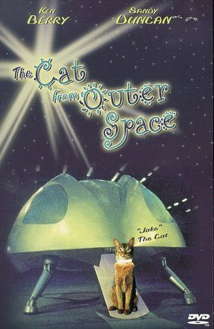The Cat from Outer Space still 8