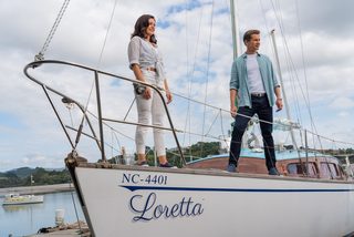 Love Knots still 7