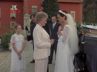 Au Pair II still 1