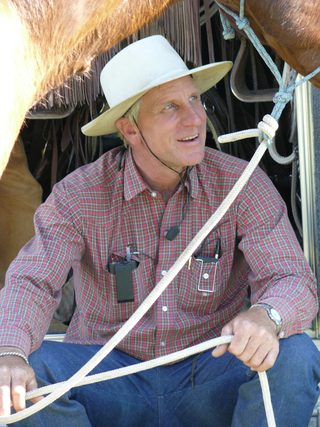 Buck still 7
