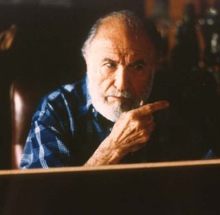 Al lupo, al lupo still 8