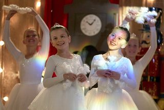 The Christmas Club still 3